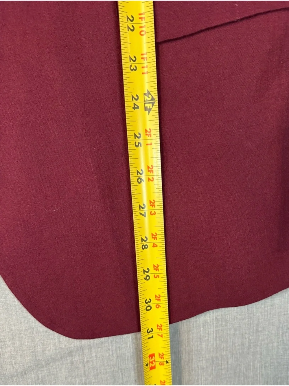 Source Unknown Men's Burdundy Two-Piece Suit Jacket & Vest - Picture 5 of 11